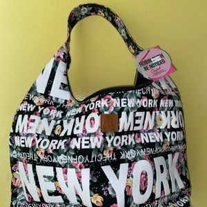 Robin Ruth Be Noticed New York Tote Bag